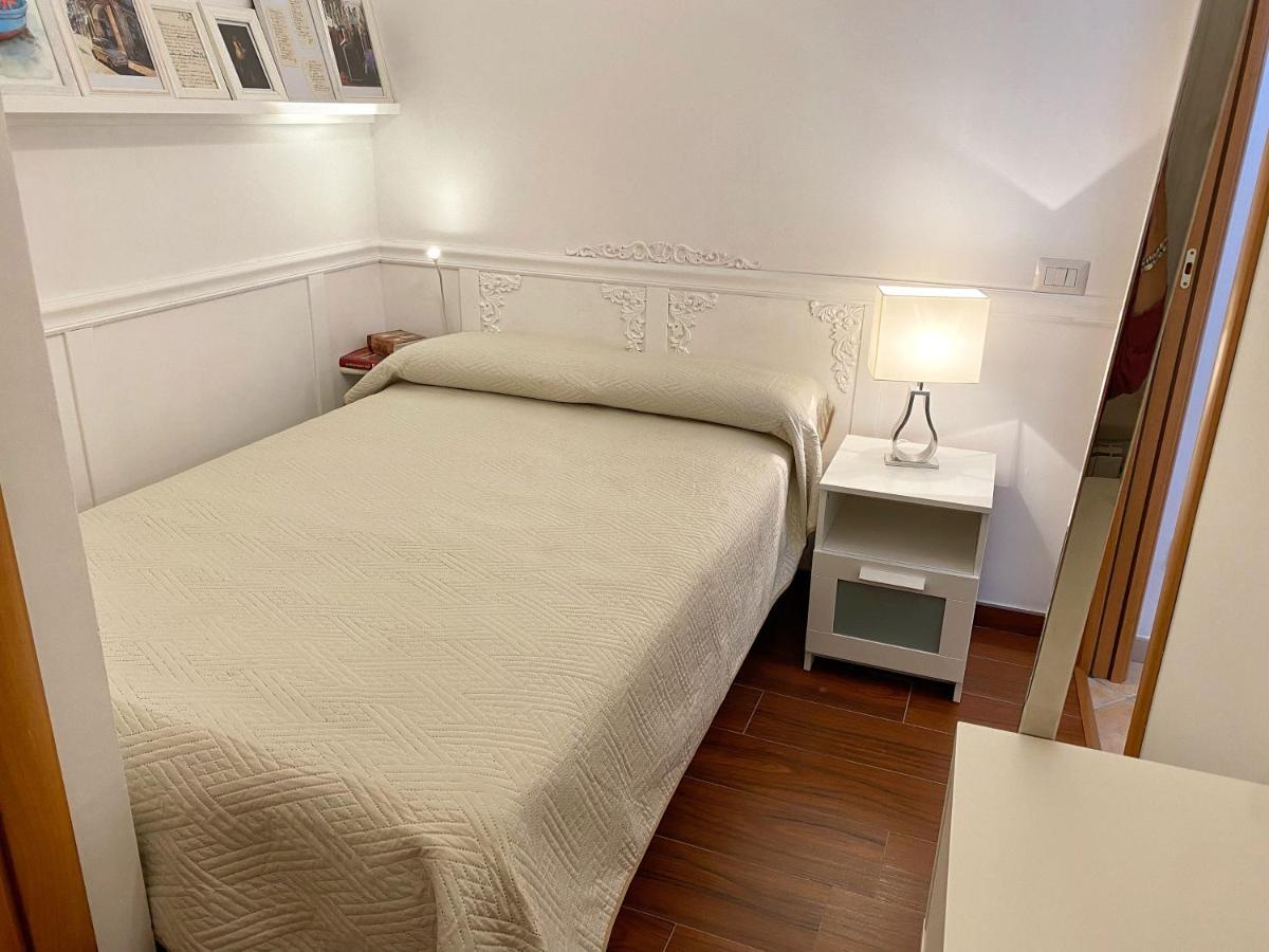 La Dimora Del Mercante - Puglia Mia Apartments Monopoli Extérieur photo