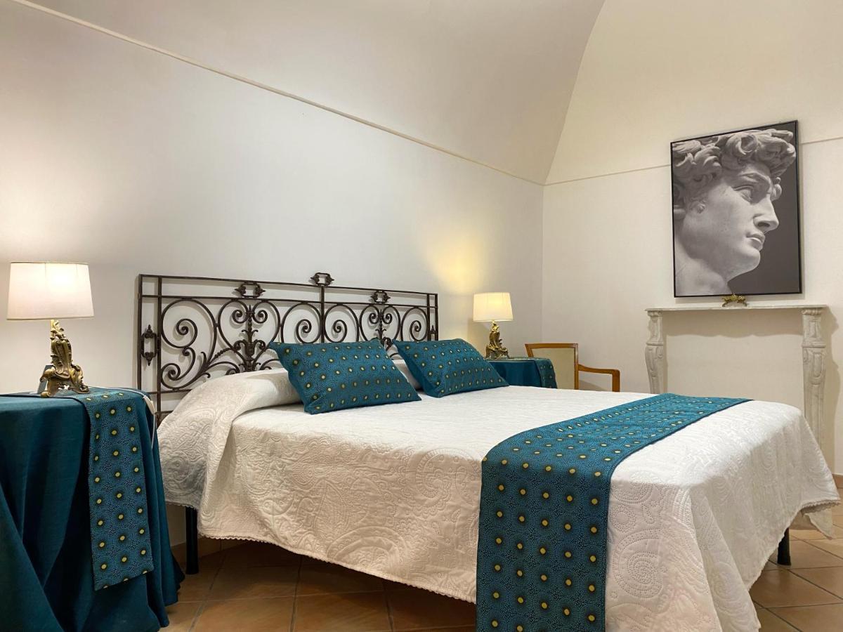 La Dimora Del Mercante - Puglia Mia Apartments Monopoli Extérieur photo