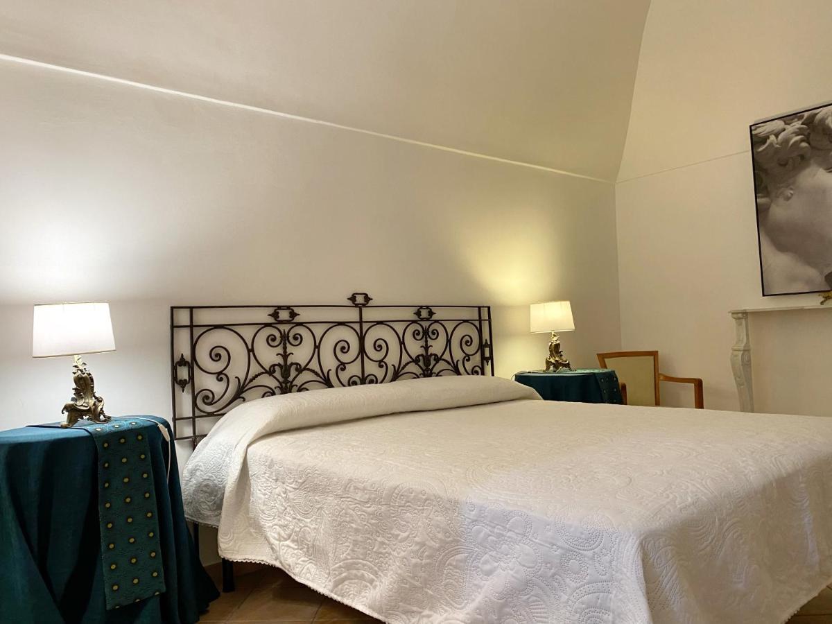 La Dimora Del Mercante - Puglia Mia Apartments Monopoli Extérieur photo