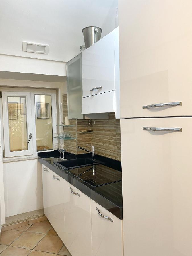 La Dimora Del Mercante - Puglia Mia Apartments Monopoli Extérieur photo